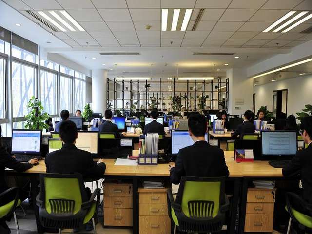 耐用性高旋转楼梯定做厂诚信为本